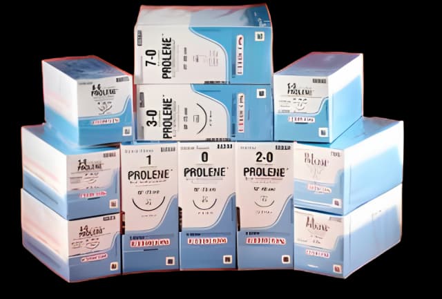 Nonabsorbable Suture with Needle Prolene™ Polypropylene CT-1 1/2 Circle Taper Point Needle Size 2 - 0 Monofilament