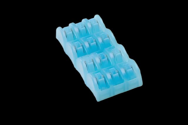 Adhesive Cartridge Style Ligating Clip SLS™ Classic Titanium Medium Blue Clip 24 Clips