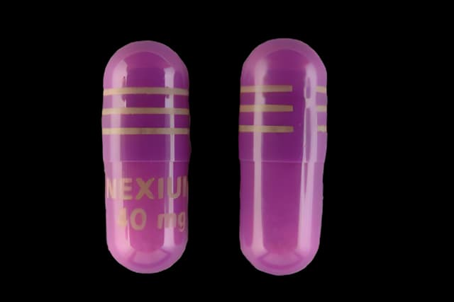 Nexium® Esomeprazole Magnesium 40 mg Capsule Bottle 30 Capsules