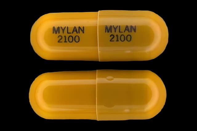 Loperamide HCl 2 mg Capsule Bottle 100 Capsules - 00378210001