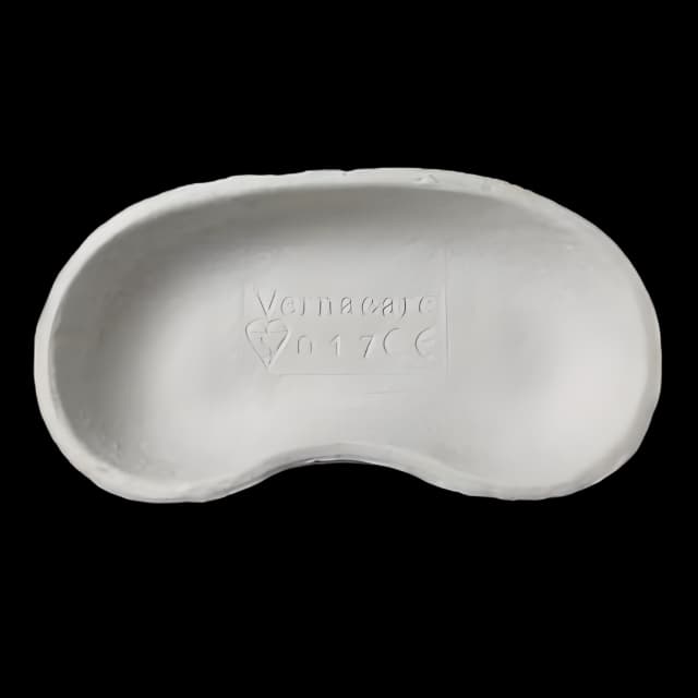 Emesis Basin Beige 700 mL Disposable