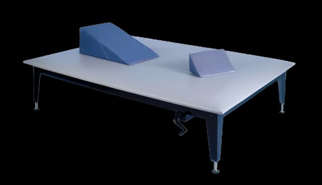 Series 1425 Mat Platform 6 W X 8 L Foot 20 to 30 Inch Height 750 lbs. Weight Capacity