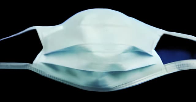 Surgical Mask Cardinal Health™ Anti-fog Foam Pleated Tie Closure One Size Fits Most Blue NonSterile ASTM Level 1 Adult