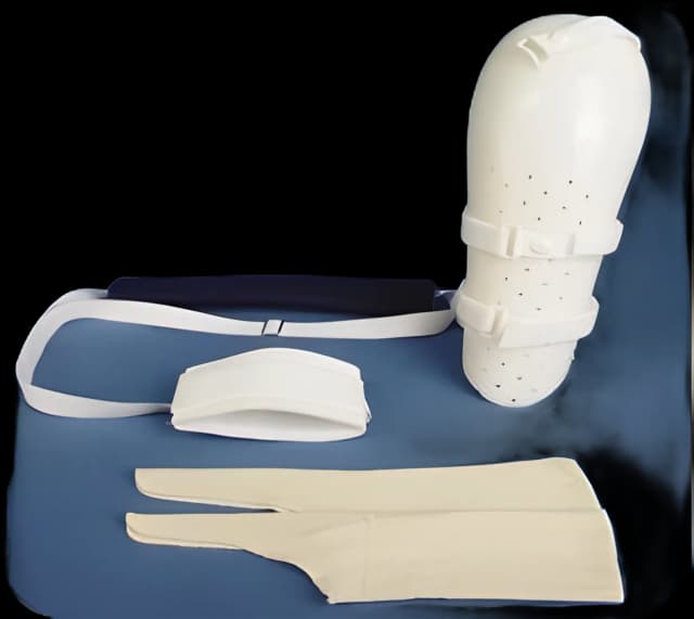 Over-the-Shoulder Humeral Fracture Brace Hook and Loop Strap Closure Small, Extended Length