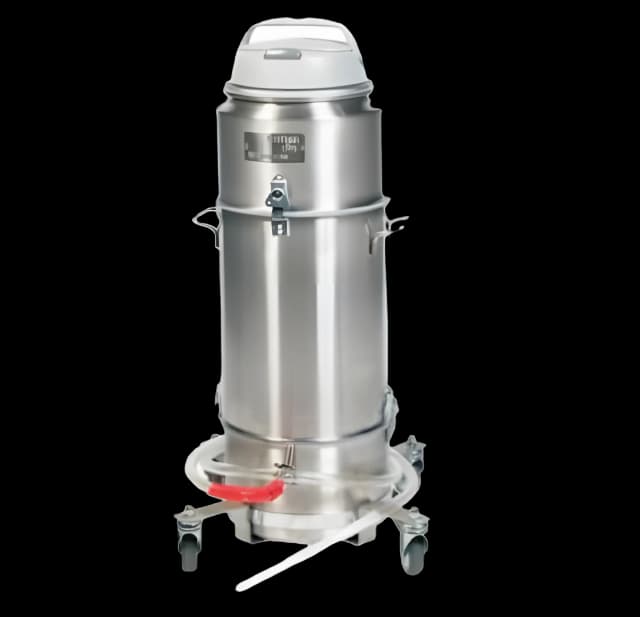 Nilfisk™ Mercury Vacuum - Efficient Spill Recovery