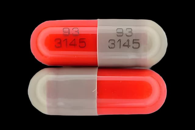 Cephalexin 250 mg Capsule Bottle 100 Capsules - 00093314501