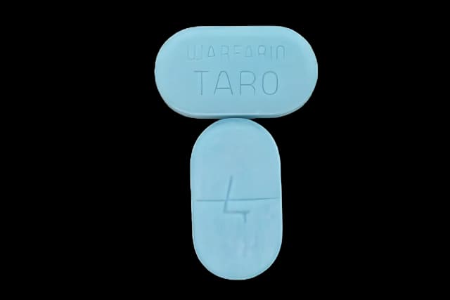 Coumadin® Warfarin Sodium 4 mg Tablet Bottle 100 Tablets - 51672403101