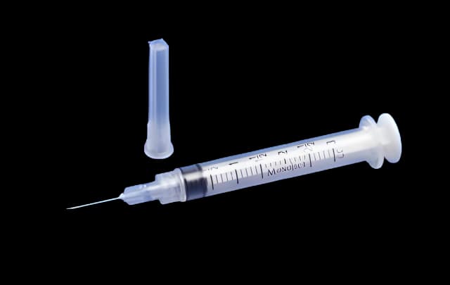 Standard Hypodermic Syringe with Needle Monoject™ 3 mL 1 Inch 21 Gauge NonSafety Regular Wall - 8881513132