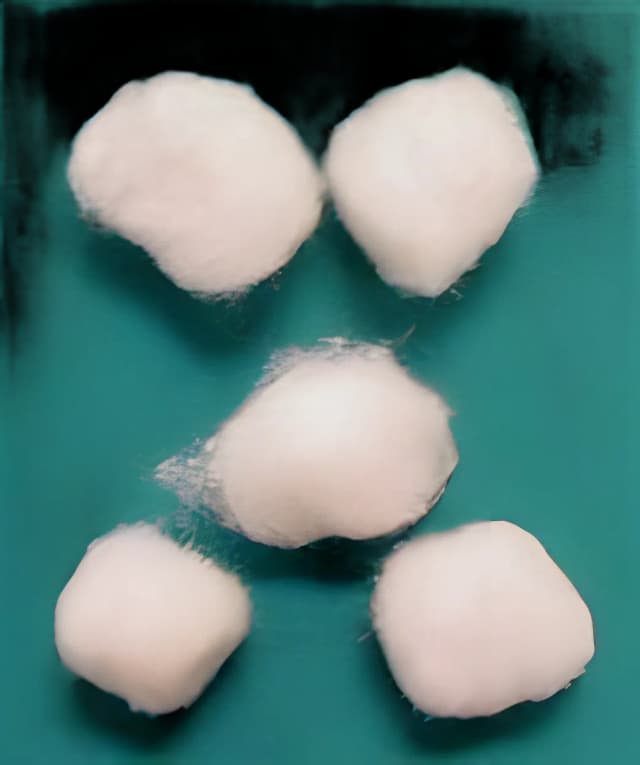 Cotton Ball Medium Sterile 5 per Pack