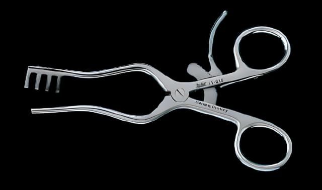 Retractor Miltex® 7-3/4 Inch Length OR Grade - 11-618