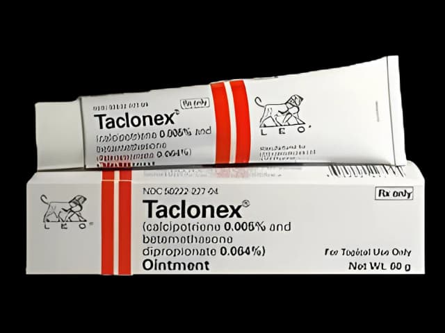 Taclonex® Calcipotriene / Betamethasone Dipropionate 0.005% - 0.064% Ointment Tube 60 Gram