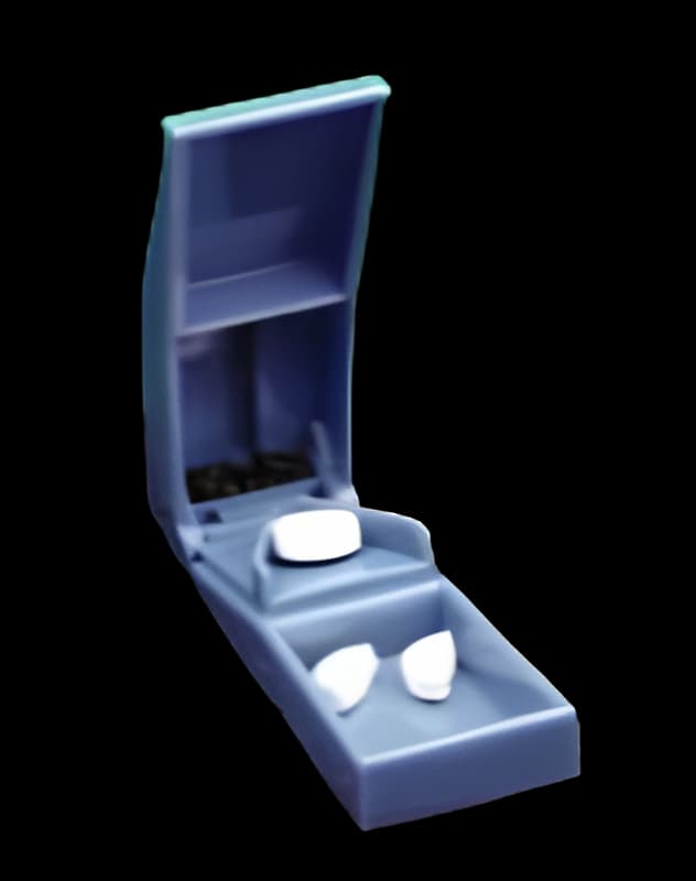 Pill Cutter Hand Operated Blue - 5711