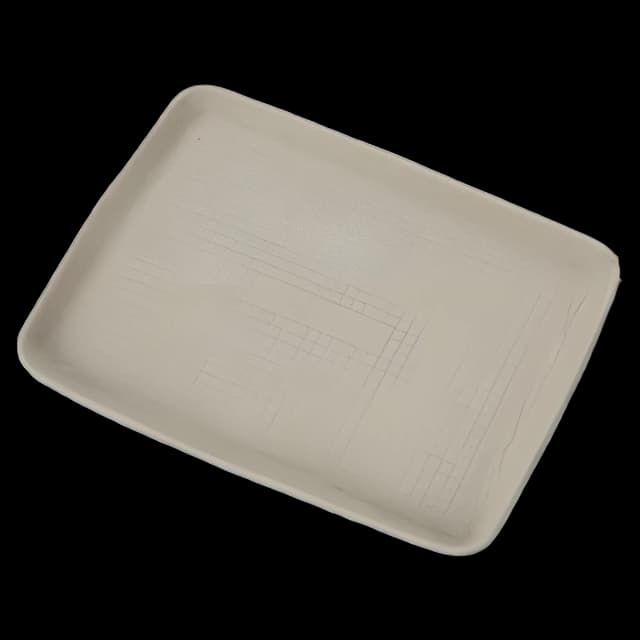 Chinet® StrongHolder Fiber Food Trays for Medical Facilities